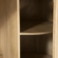 HUUS Bureaus*Bureau Kira