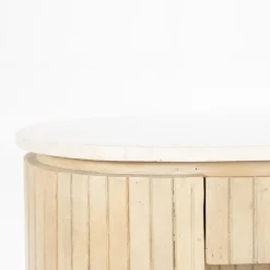 HUUS Bureaus*Bureau Kira