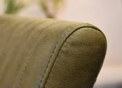 HUUS Eetkamerstoelen*Eetkamerstoel België met arml. – €179,- p.s (per 2 stuks)