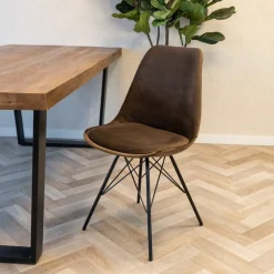 HUUS Eetkamerstoelen*Kuipstoel Velvet Kick – Zwart Frame €79,- p.s